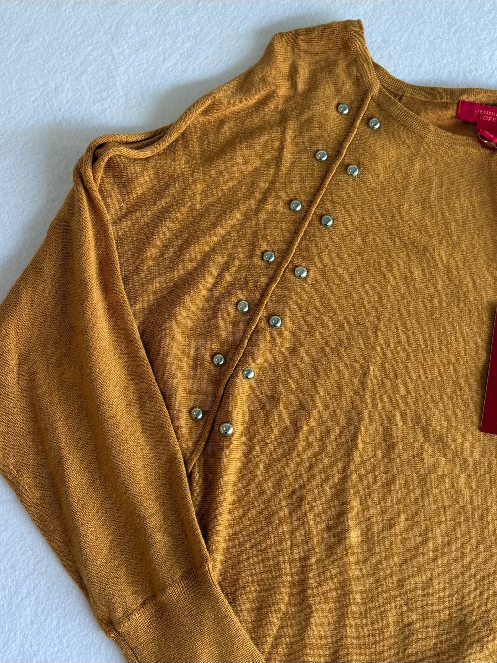 Jennifer Lopez Women’s Warm Ginger Knit Top With Silver Studs Size Small Nwt — image 5 of 8